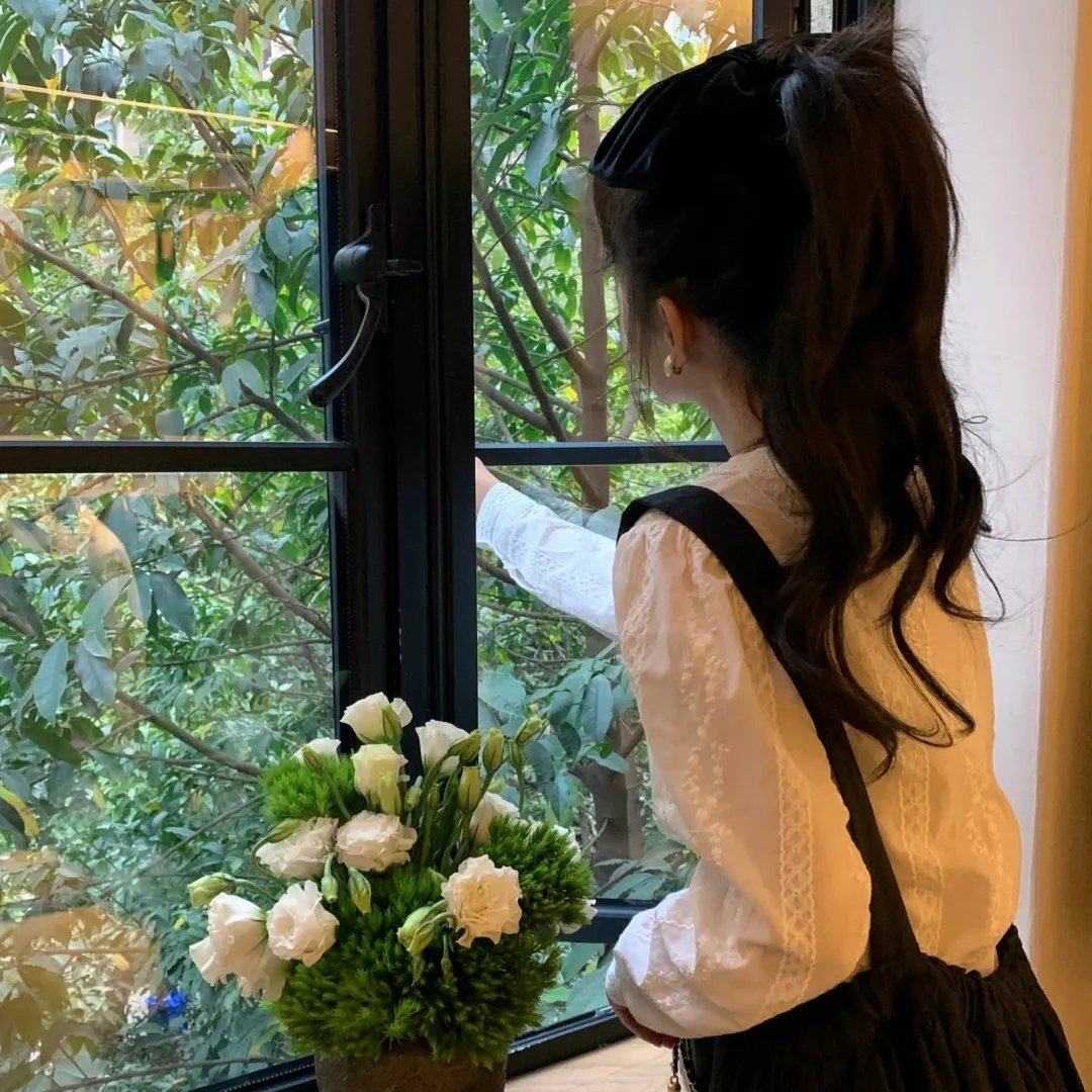 激情黑寡妇